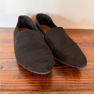 Sophia Taylor women’s Black Knit Slip-On Loafers pointed toe 9.5W